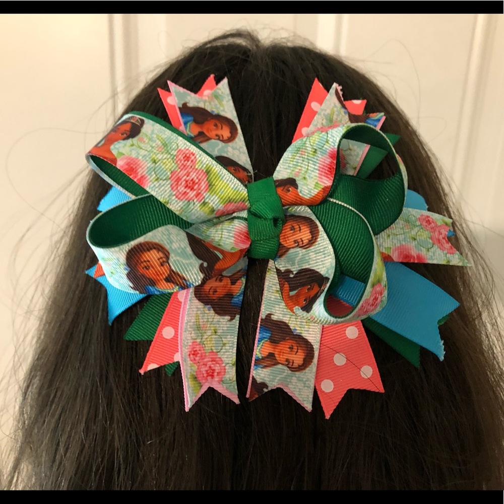 Elena of Avalon Bow
